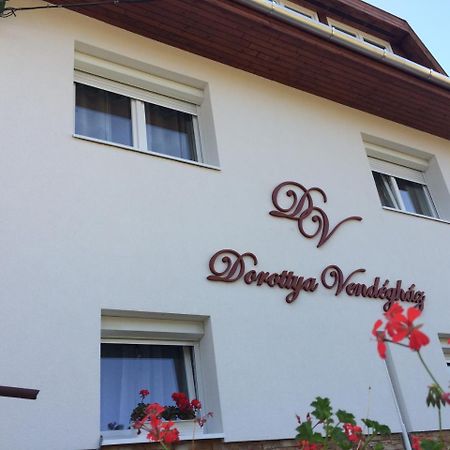 Dorottya Vendeghaz Hotel Miskolc Eksteriør billede