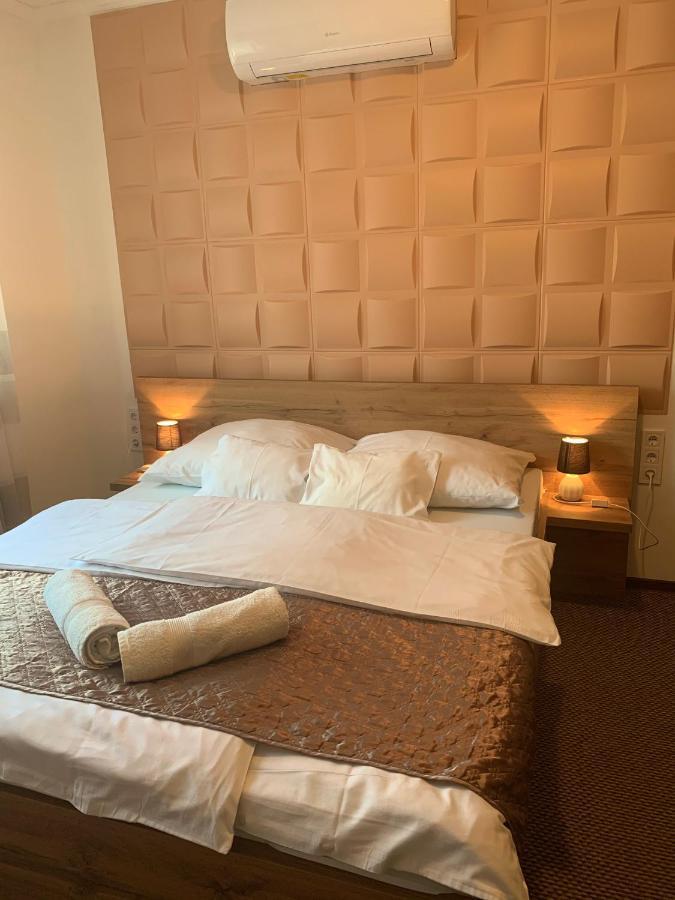 Dorottya Vendeghaz Hotel Miskolc Eksteriør billede