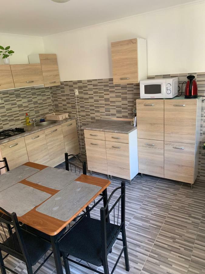 Dorottya Vendeghaz Hotel Miskolc Eksteriør billede